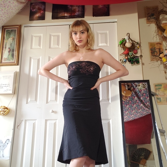 Vintage Dresses & Skirts - Vintage strapless flirty dress